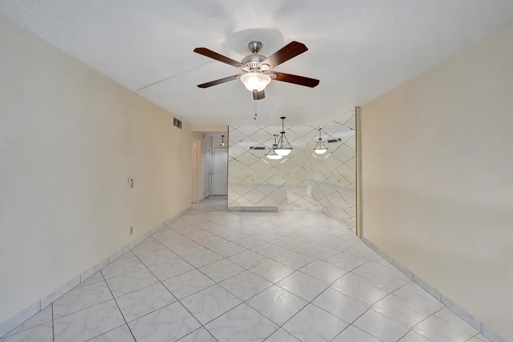 610 NE 12TH AVENUE #306 Hallandale Beach, FL 33009