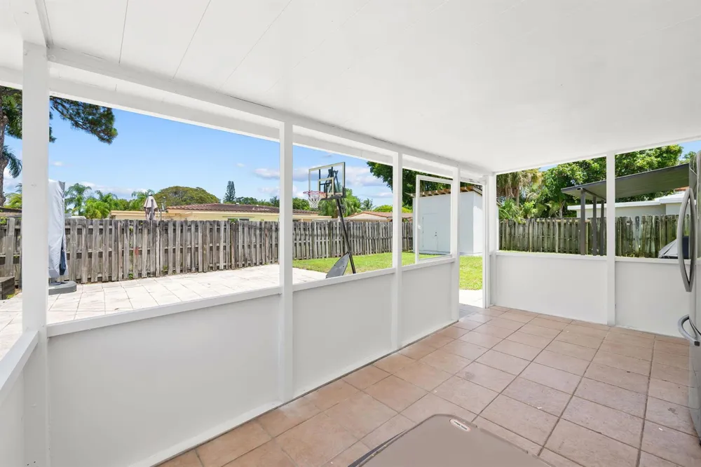 1032 SW 1ST TERRACE Pompano Beach, FL 33060