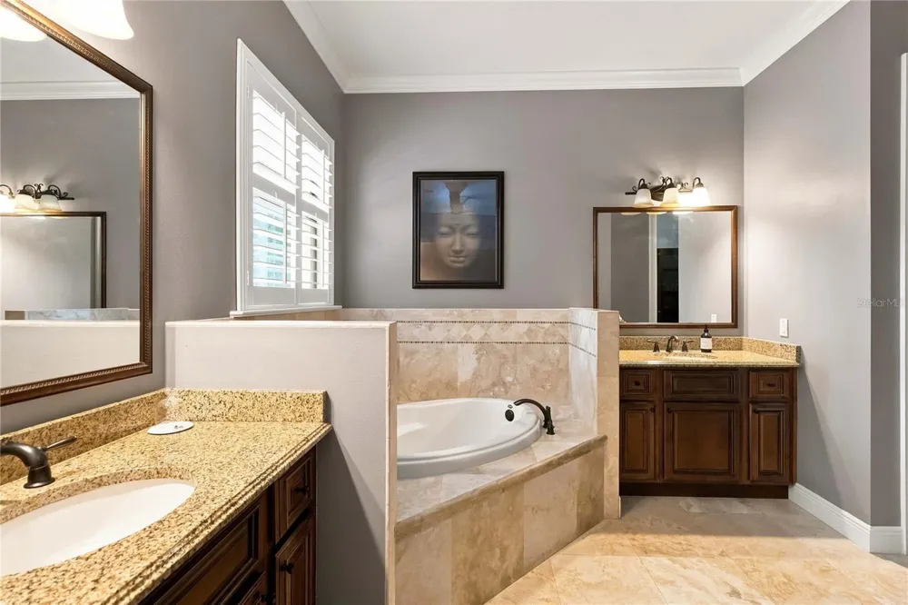 438 HARBOUR OAKS POINTE DRIVE Orlando, FL 32809