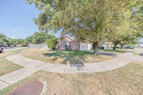 6503 Warfield Lane