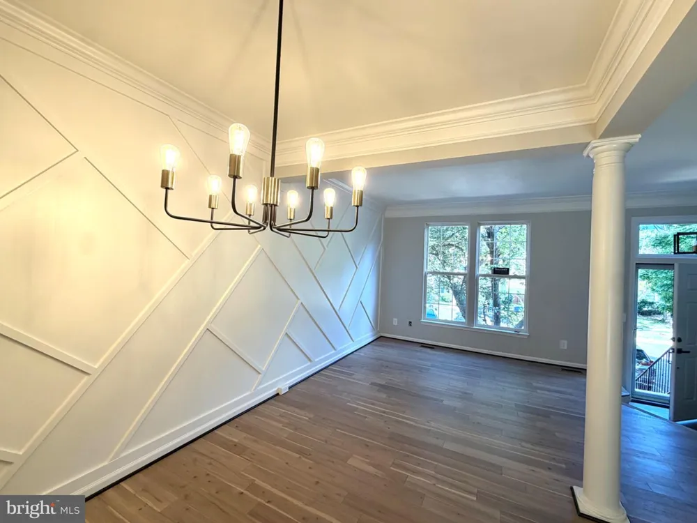 6968 MANAHOAC PLACE Gainesville, VA 20155