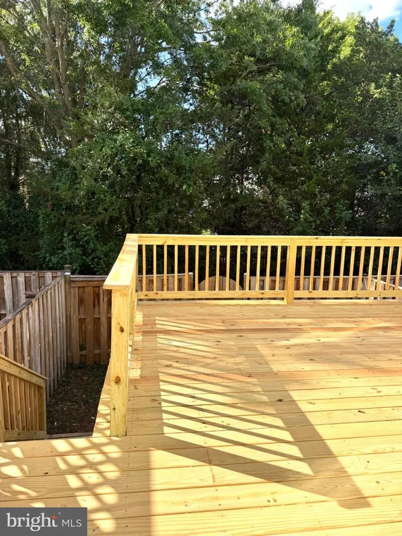 6968 MANAHOAC PLACE Gainesville, VA 20155
