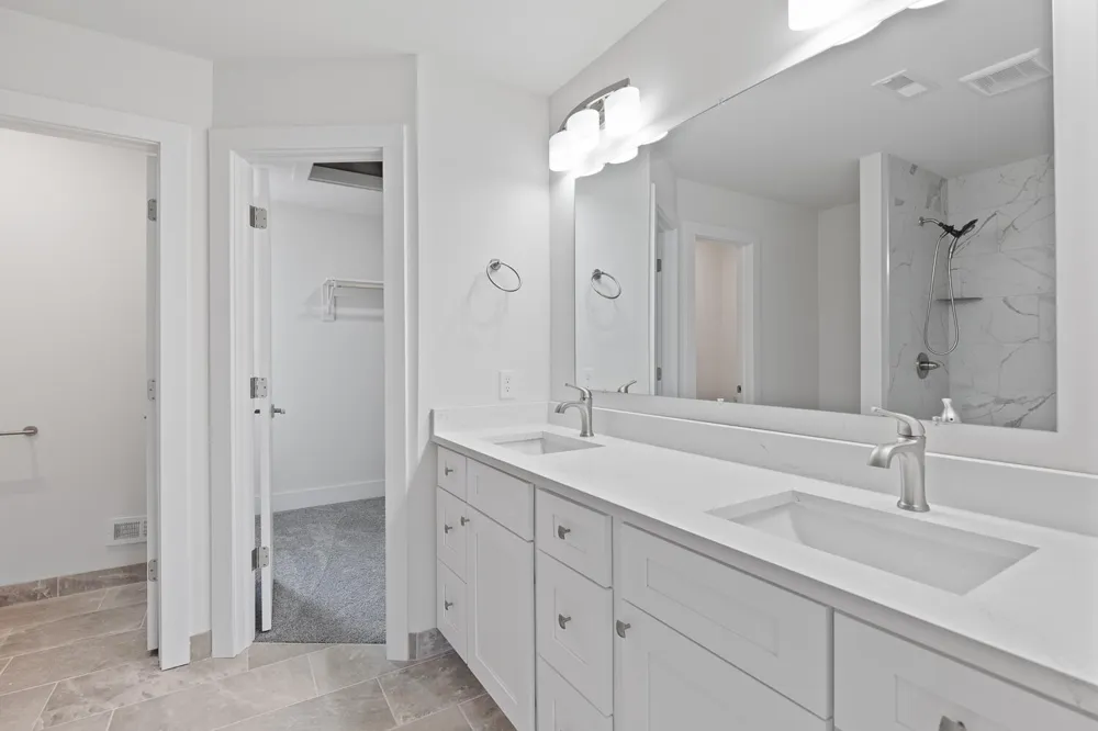 2800 Gady Pines Drive Raisin Township, MI 49221