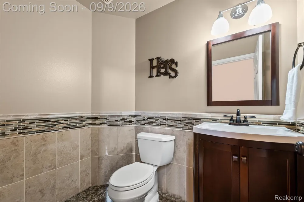 16016 Berry Lane Macomb Township, MI 48044