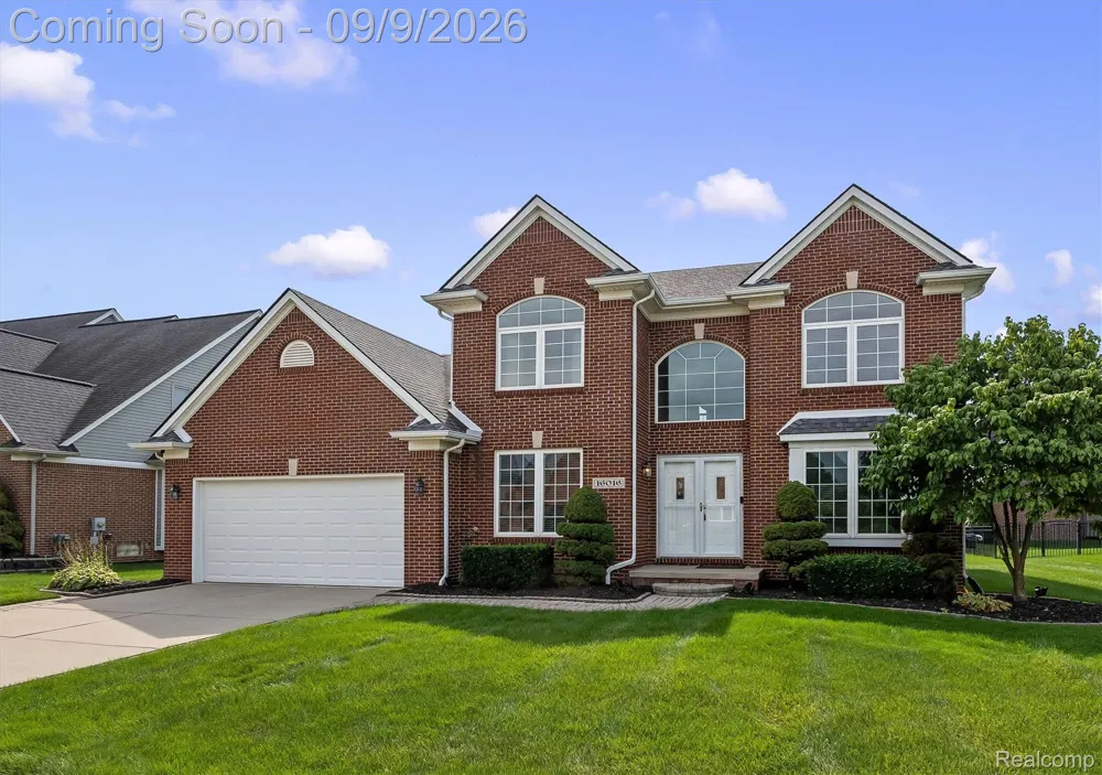 16016 Berry Lane Macomb Township, MI 48044