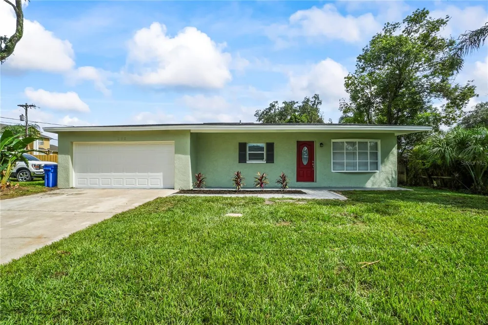 202 GAY ROAD Seffner, FL 33584