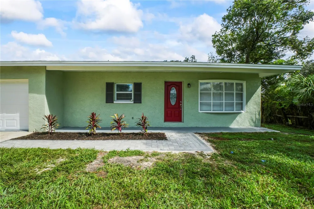 202 GAY ROAD Seffner, FL 33584