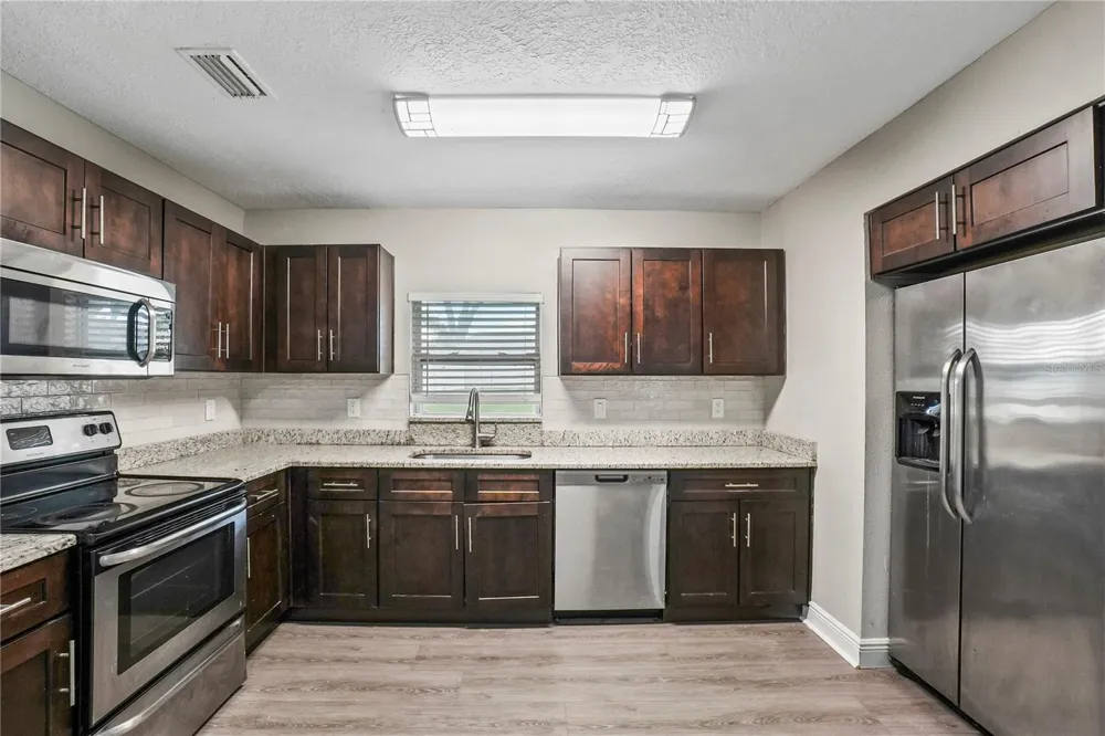 202 GAY ROAD Seffner, FL 33584