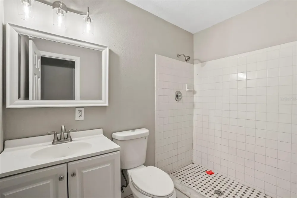 202 GAY ROAD Seffner, FL 33584