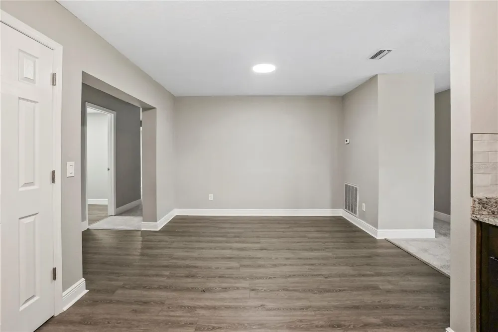 202 GAY ROAD Seffner, FL 33584