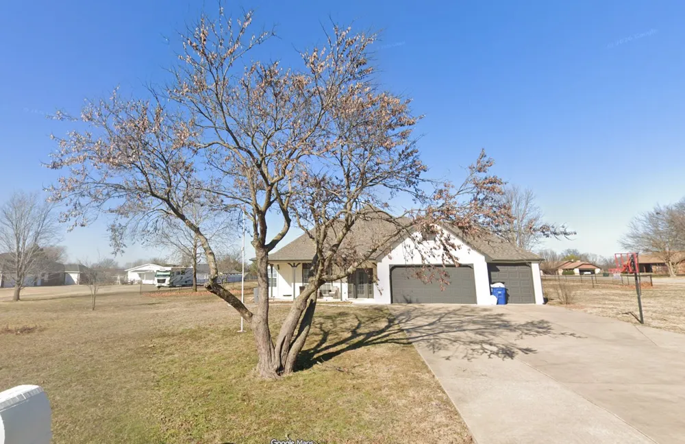 10887 E Canyon Oaks Road Claremore, OK 74017