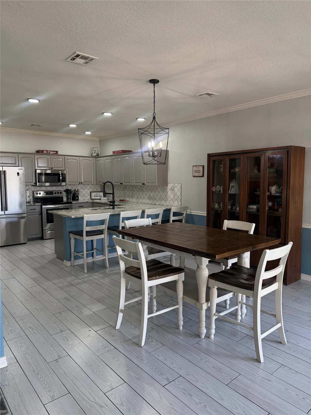10887 E Canyon Oaks Road Claremore, OK 74017