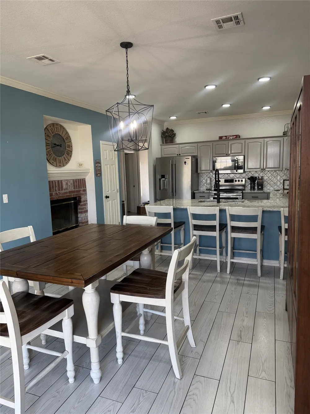10887 E Canyon Oaks Road Claremore, OK 74017