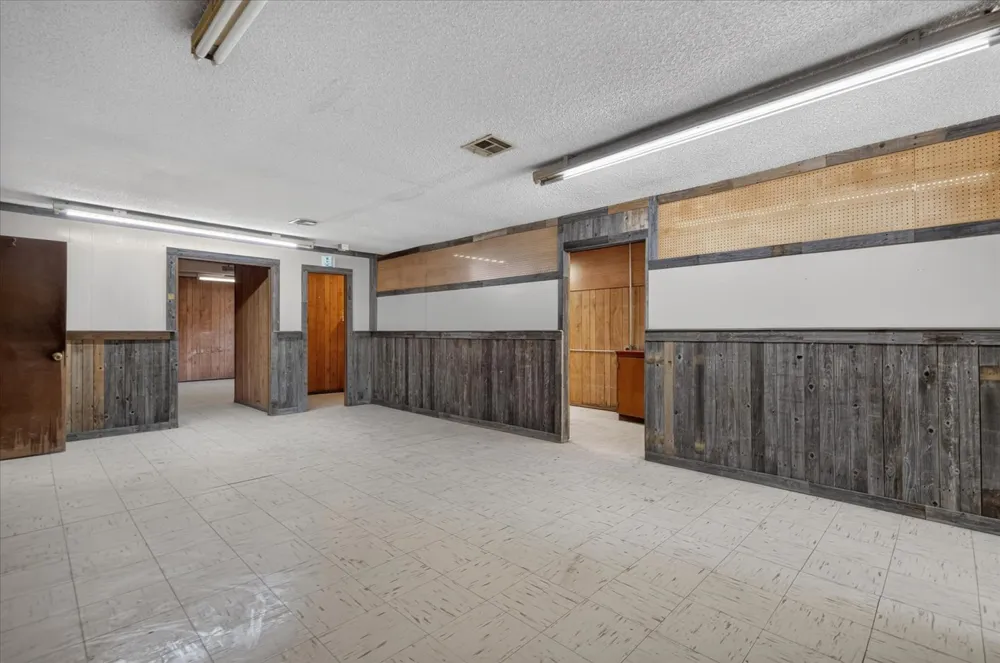 1420 Tuxedo Boulevard Bartlesville, OK 74006