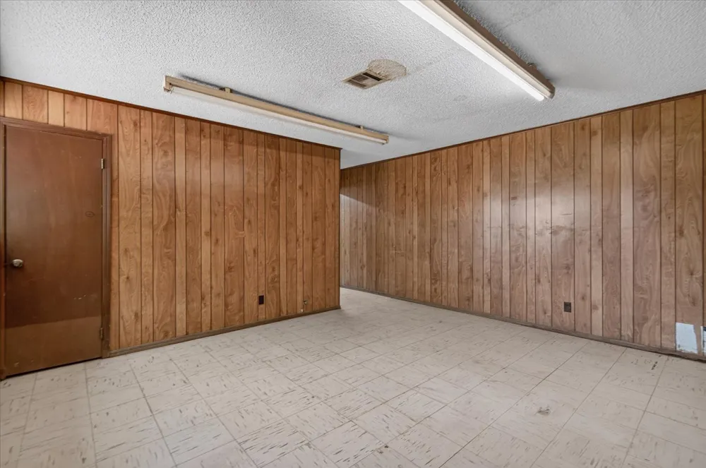 1420 Tuxedo Boulevard Bartlesville, OK 74006
