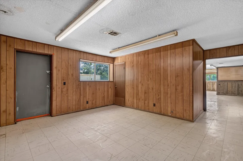 1420 Tuxedo Boulevard Bartlesville, OK 74006