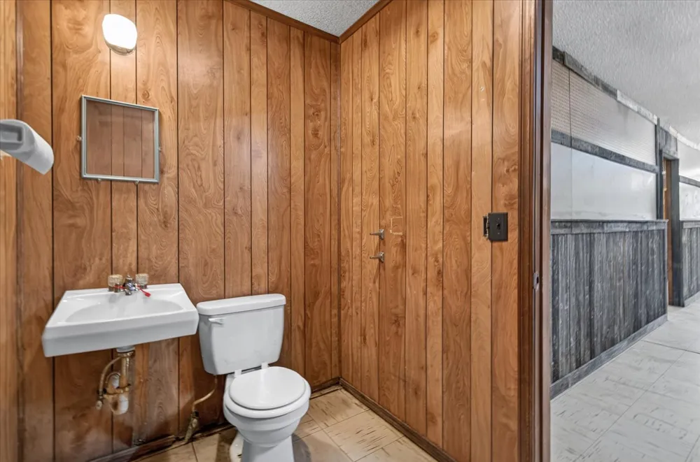 1420 Tuxedo Boulevard Bartlesville, OK 74006
