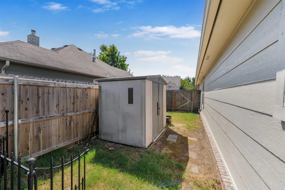 19621 E 39th Street S Broken Arrow, OK 74014