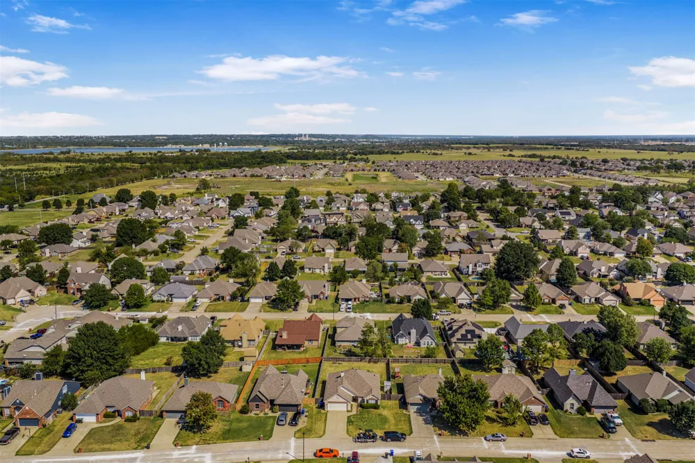 19621 E 39th Street S Broken Arrow, OK 74014