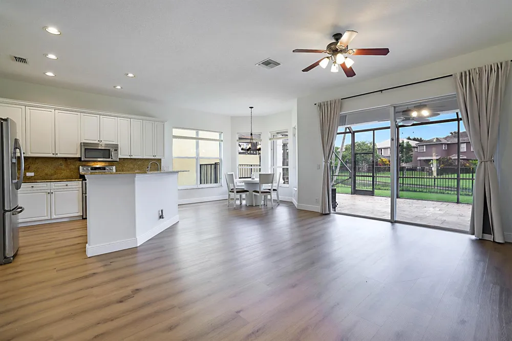 11065 STONE CREEK STREET Wellington, FL 33449