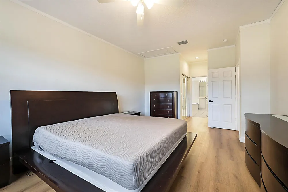 11065 STONE CREEK STREET Wellington, FL 33449