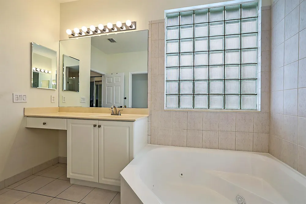 11065 STONE CREEK STREET Wellington, FL 33449