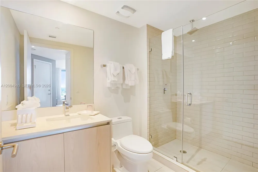 4010 S Ocean Dr #R3302 Hollywood, FL 33019
