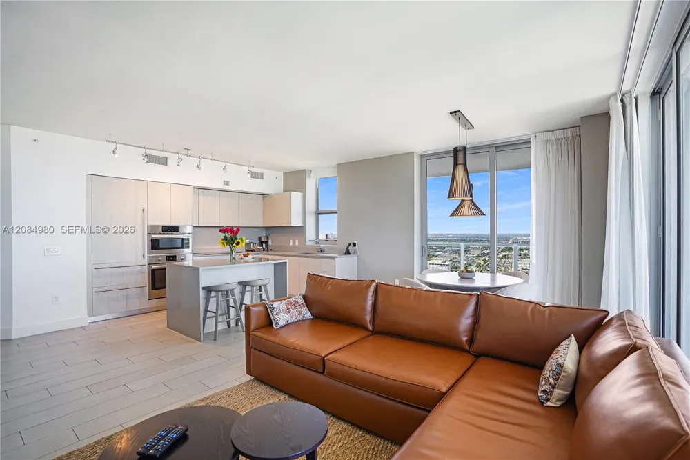 4010 S Ocean Dr #R3302 Hollywood, FL 33019