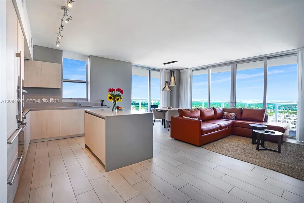 4010 S Ocean Dr #R3302 Hollywood, FL 33019