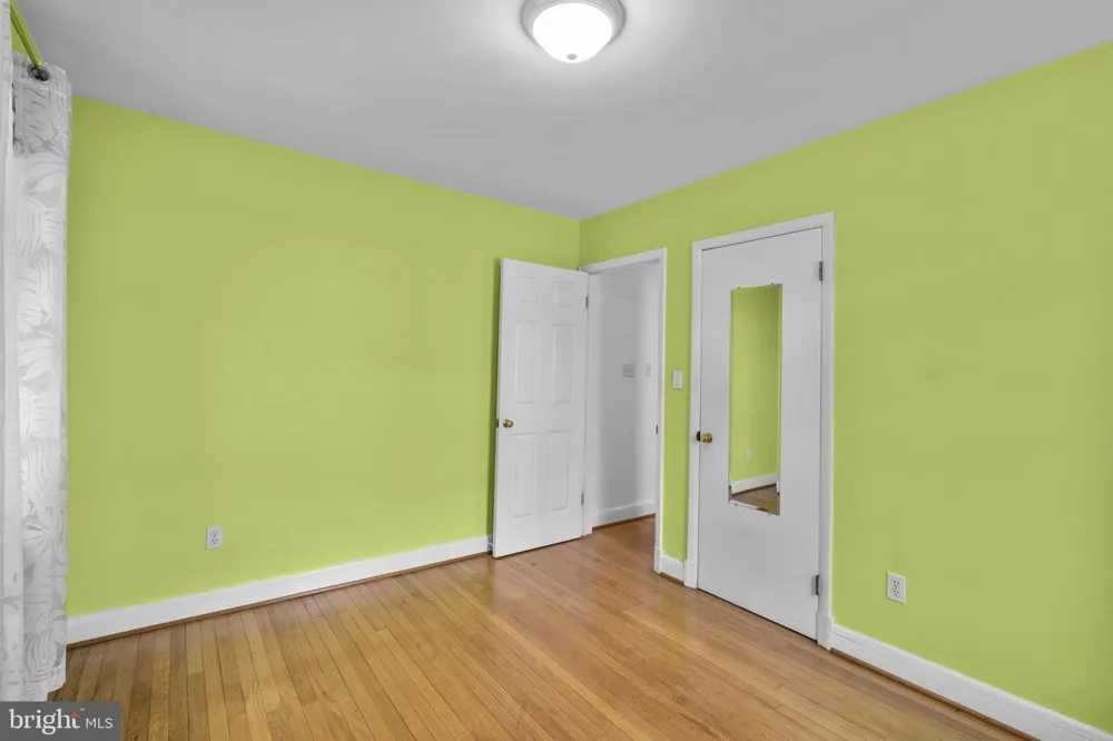 2206 PLEASANT DRIVE Baltimore, MD 21228