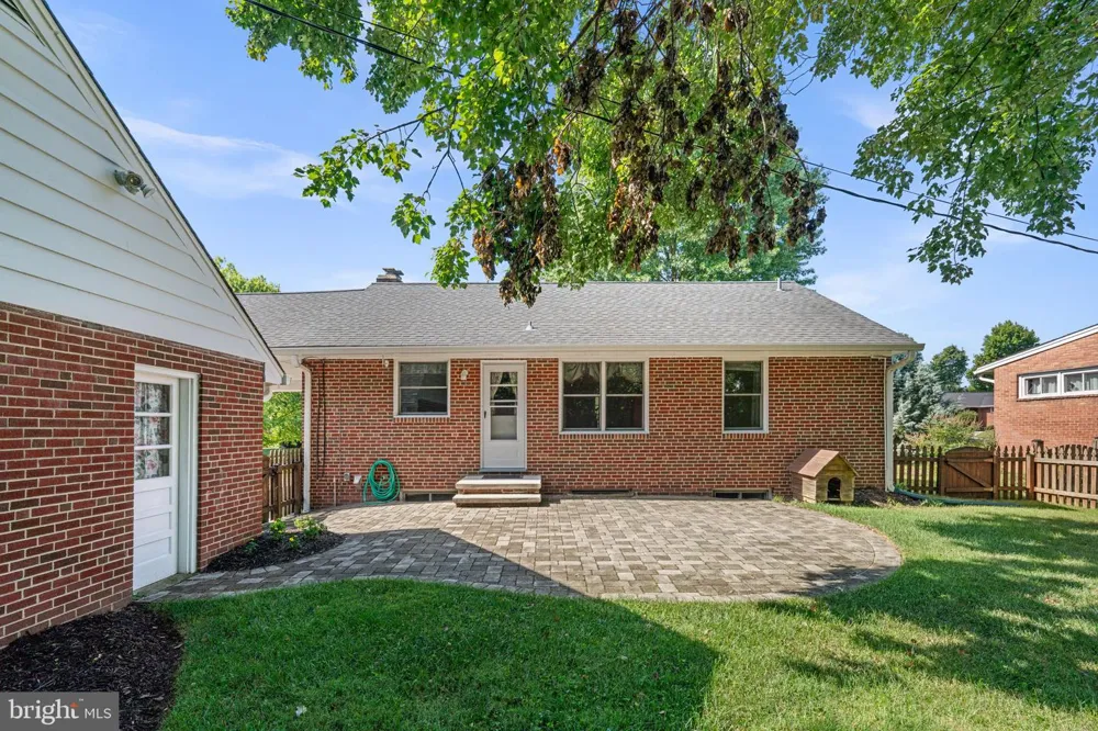 2206 PLEASANT DRIVE Baltimore, MD 21228