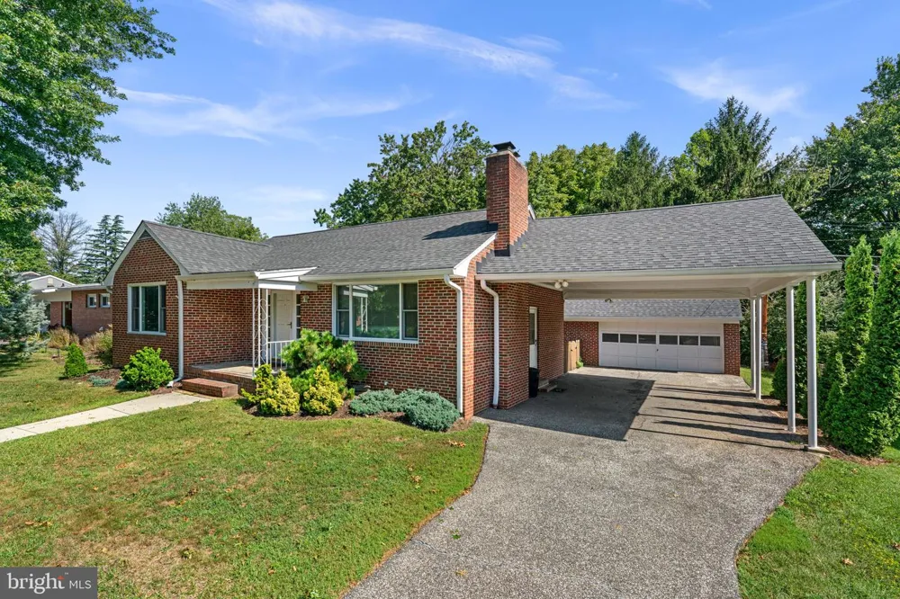2206 PLEASANT DRIVE Baltimore, MD 21228