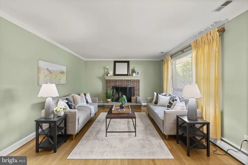 2206 PLEASANT DRIVE Baltimore, MD 21228