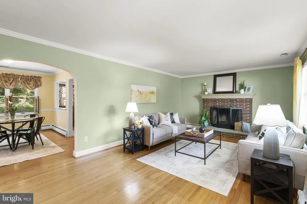 2206 PLEASANT DRIVE Baltimore, MD 21228