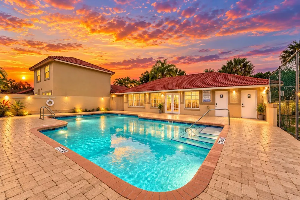 12230 DARTMOOR DRIVE Wellington, FL 33414