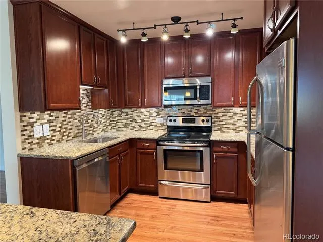 605 S Alton Way #9B Denver, CO 80247