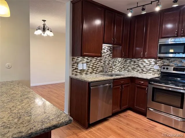 605 S Alton Way #9B Denver, CO 80247