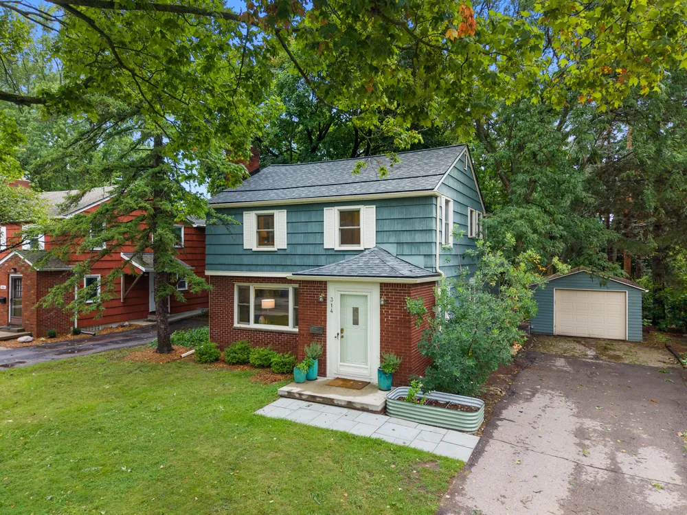 314 Mark Hannah Place Ann Arbor, MI 48103
