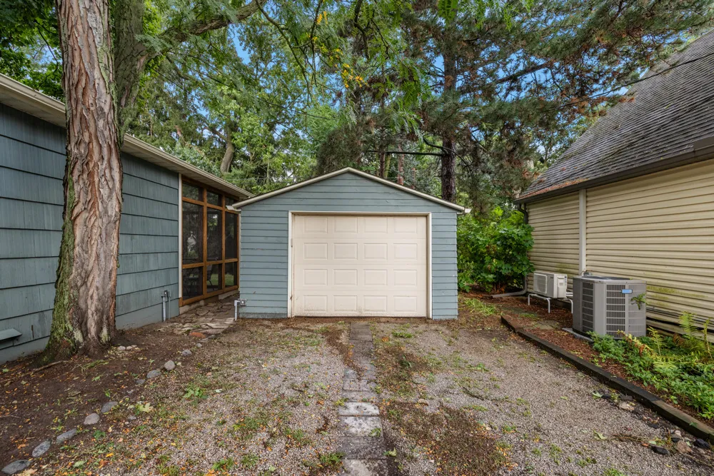 314 Mark Hannah Place Ann Arbor, MI 48103