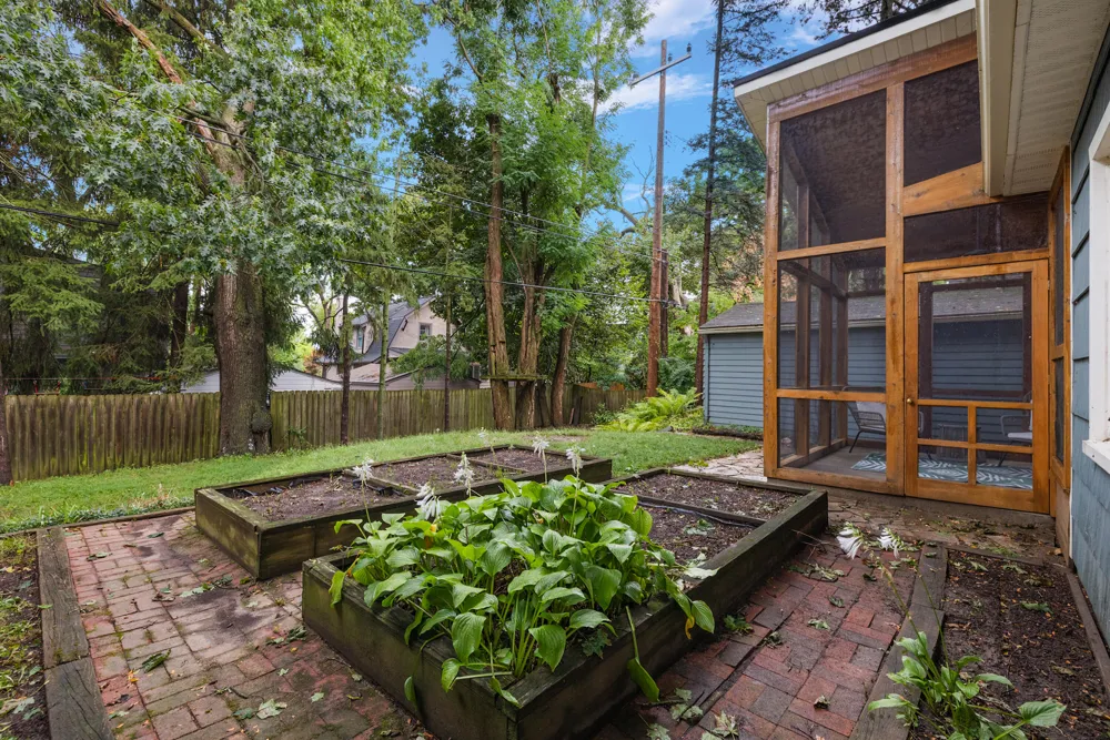 314 Mark Hannah Place Ann Arbor, MI 48103