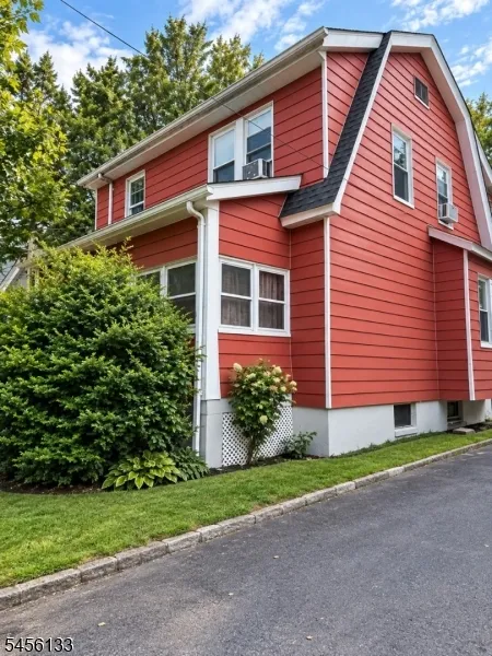 235 Franklin Ave Maplewood, NJ 07040