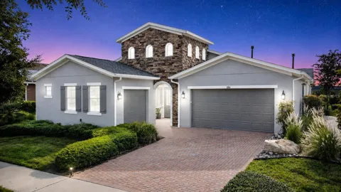 264 SILVER MAPLE ROAD