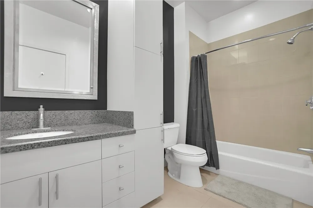 3810 Wilshire Boulevard #1009 Los Angeles, CA 90010