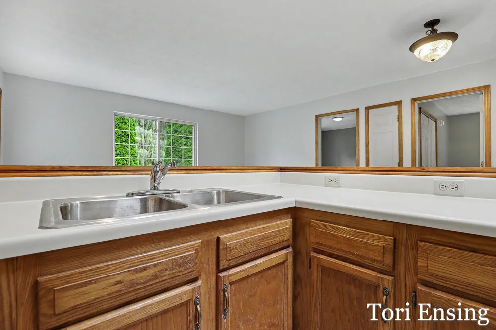326 Mills Street Greenville, MI 48838