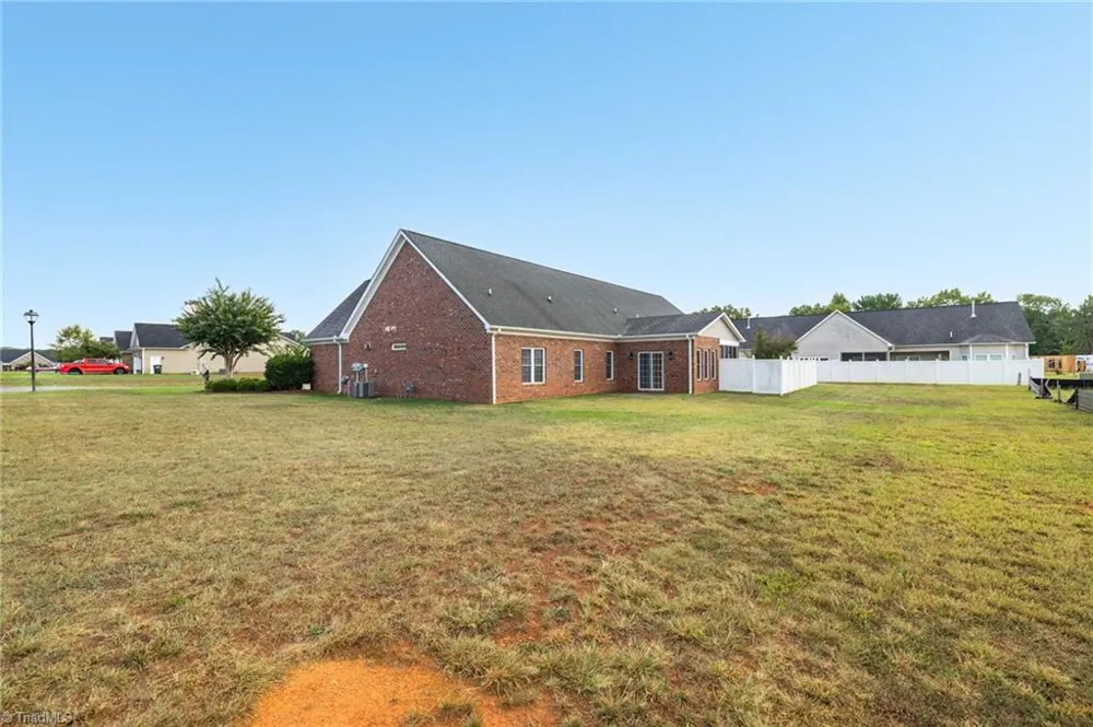 107 Sunny Place Reidsville, NC 27320