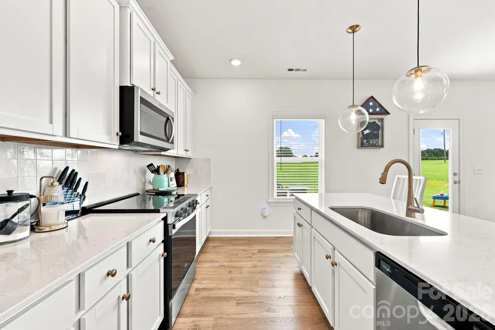 32598 Millingport Road New London, NC 28127
