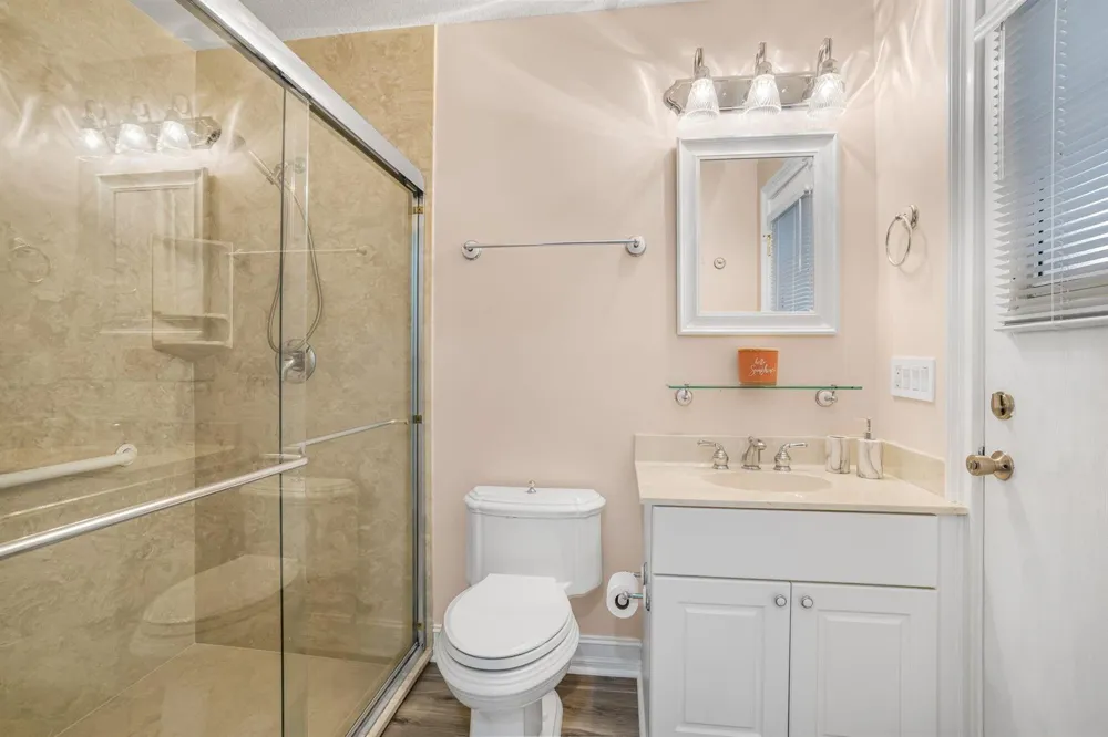 4390 2nd Square SW Vero Beach, FL 32968