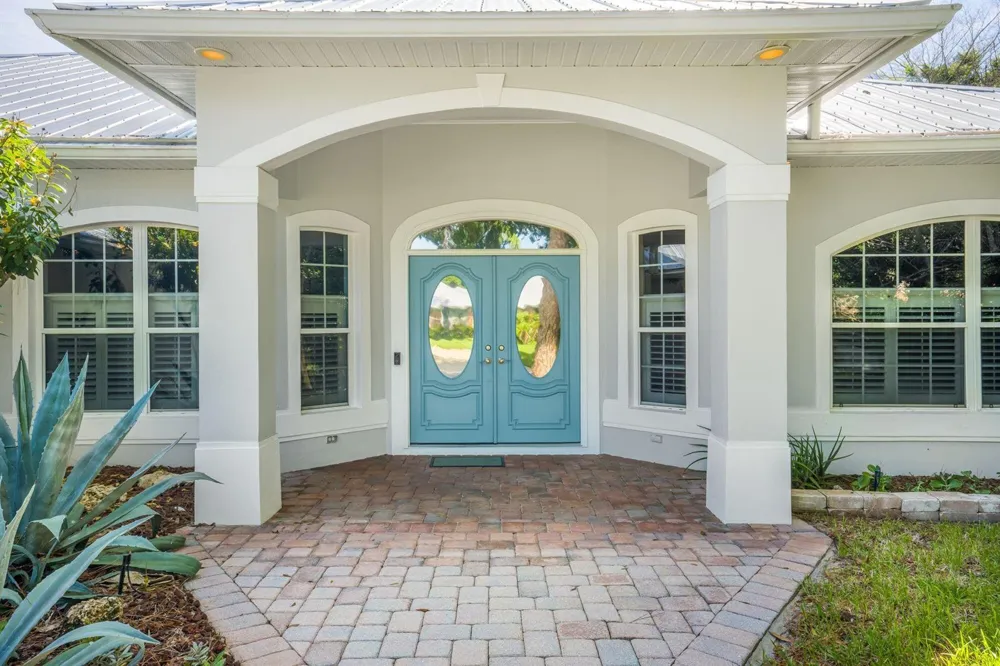 4390 2nd Square SW Vero Beach, FL 32968