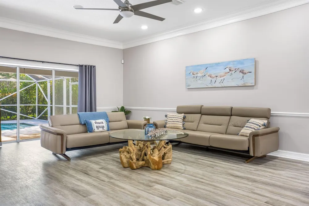4390 2nd Square SW Vero Beach, FL 32968