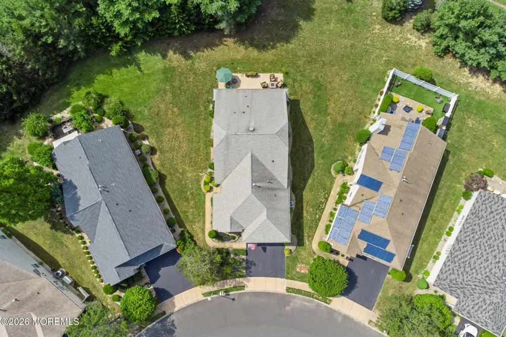 7 Kensington Road Manchester, NJ 08759